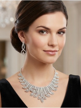 Adjustable Rhinestone Necklace And Earring Set